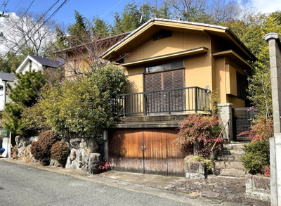 【外観】 | 山科区小野御霊町　注文住宅　建築条件なし　土地 | アル・プラザ醍醐前にある【パセオダイゴロー】には、スポーツクラブやカルチャー教室があり充実した生活が楽しめます。