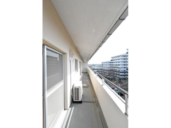 【バルコニー】