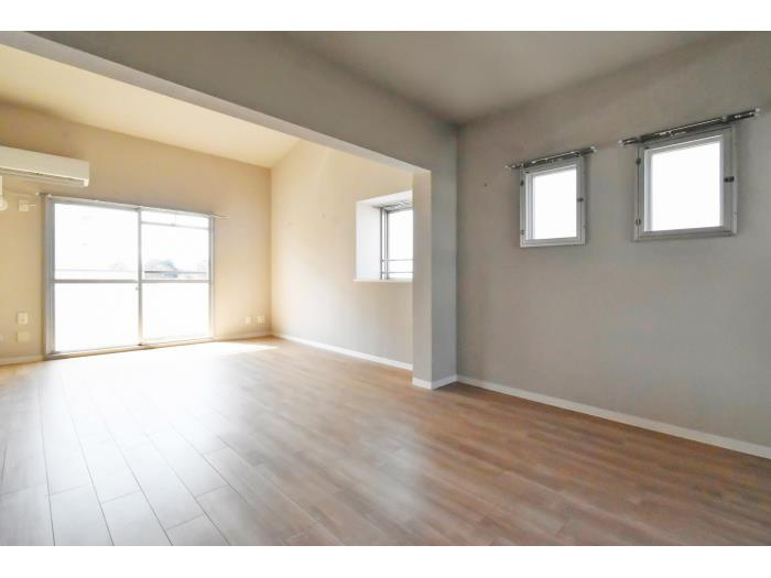 【居間・リビング】