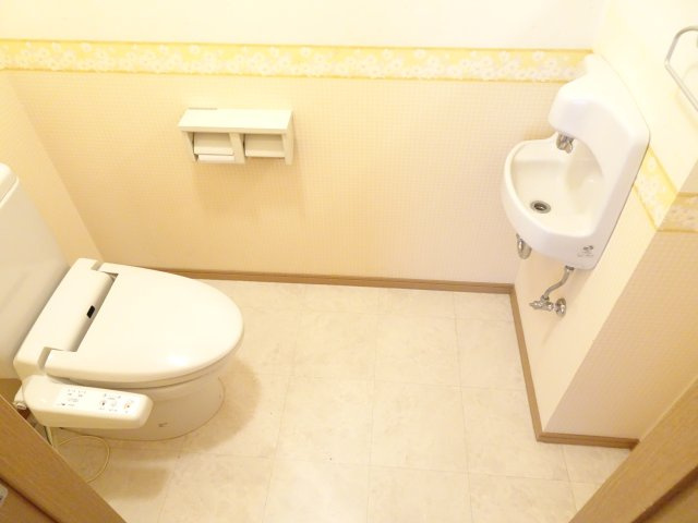 ロイヤル芝原北館のトイレ