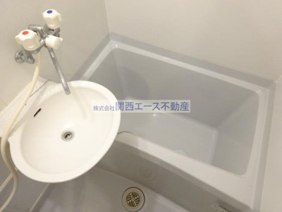 【浴室】 | レオパレスエルヴェールⅡ