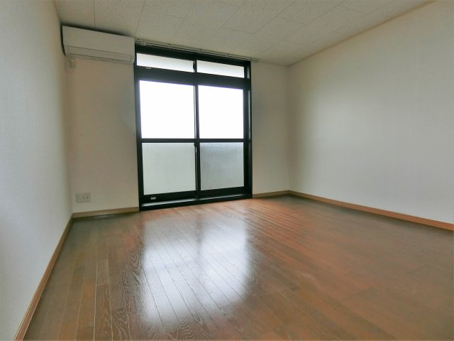 アークAの居間・リビング