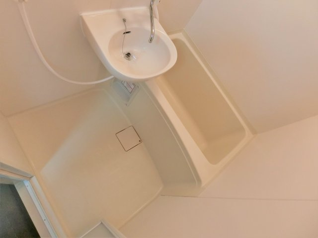 アークAの浴室