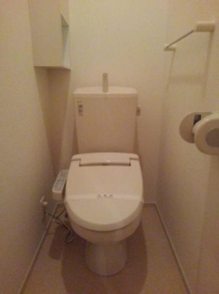 【トイレ】 | グランシャリオⅡ　Ａ | 落ち着いた色調のトイレです