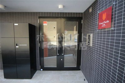 【エントランス】 | グランパシフィック弁天町