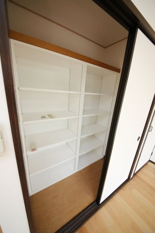 ライフハイツの収納