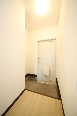 ライフハイツの玄関