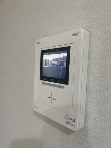 【セキュリティ】 | ヴェール・クロシェット’94 | 防犯対策に有効なカメラ付きインターホン！録画機能が付いているので留守中の訪問者まで確認できます♪