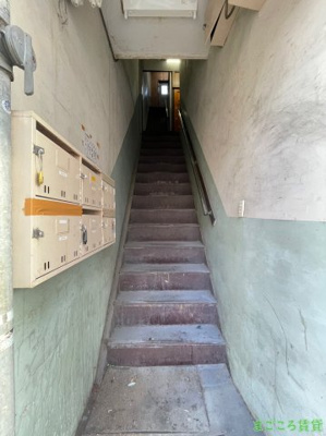 【エントランス】 | 冨田ビル