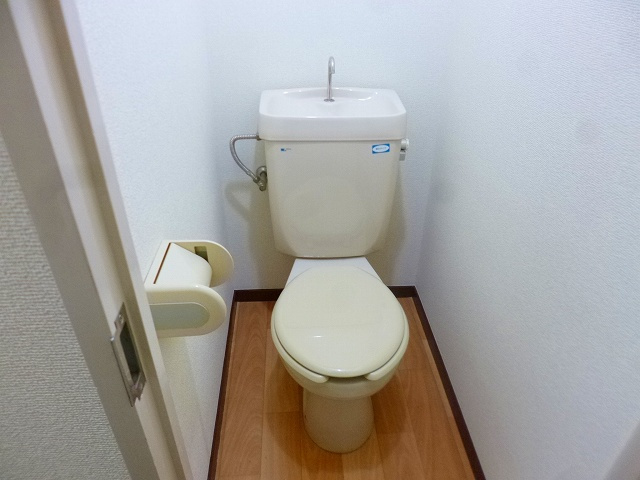 曙マンションのトイレ