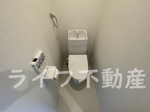 ステディー八戸ノ里のトイレ|ゆったりとした空間のトイレです
