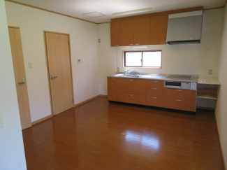 【居間・リビング】 | １９．５帖のリビングダイニングキッチン