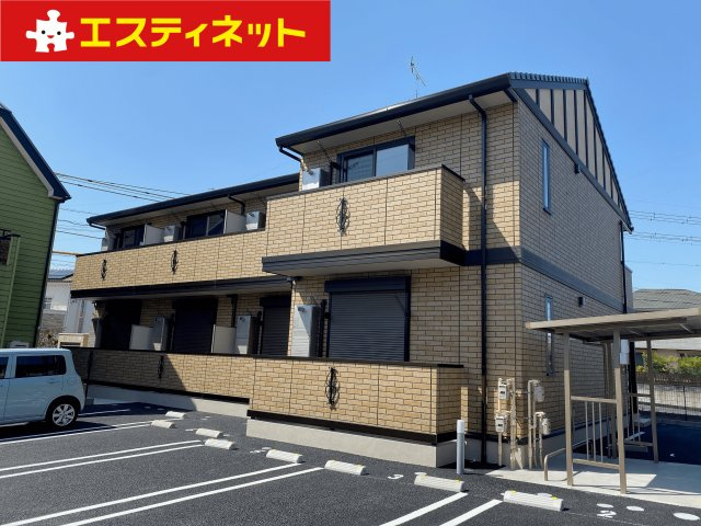 パトリアの外観