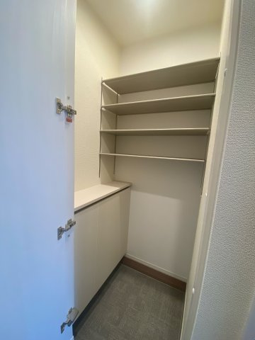 パトリアの収納