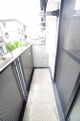 【バルコニー】 | イーストサンハイム | ※同物件・反転タイプの写真です。