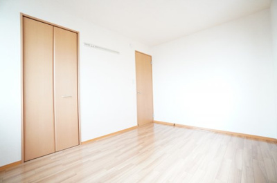 【洋室】 | イーストサンハイム | ※同物件・反転タイプの写真です。