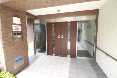 【エントランス】 | 我楽ハウス | オートロック