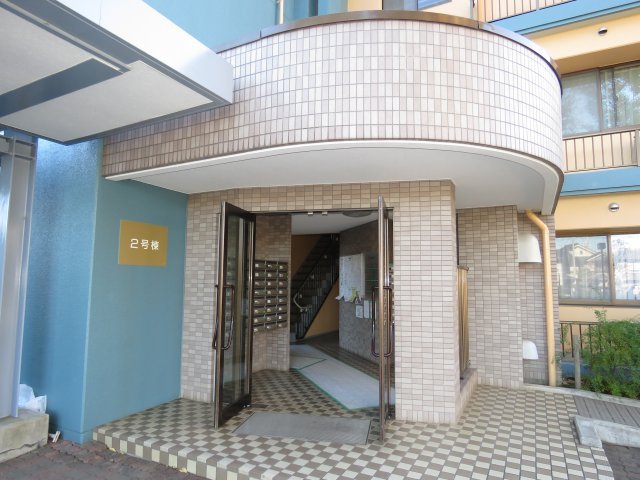 グリーンコモンズ川越２号棟のエントランス