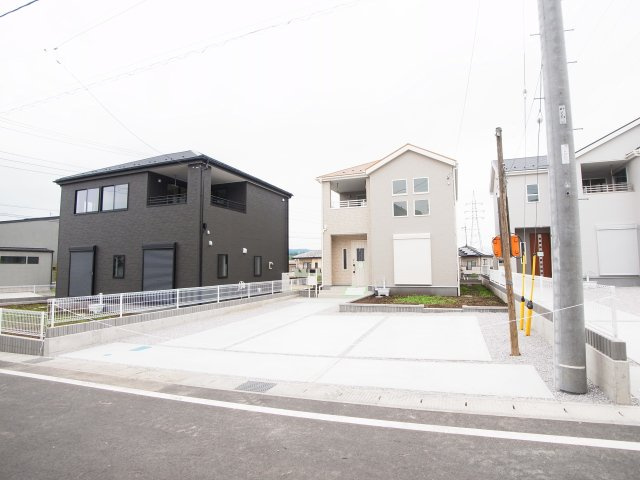 新築　第2吉岡町南下　Livele Garden.S　2号棟の外観|第2吉岡町南下　Livele Garden.S