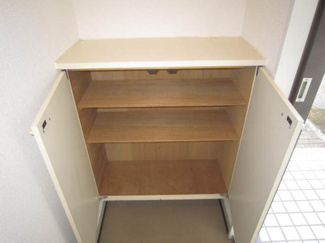 【その他】 | 冬築タウン B棟 | B102 シューズボックス
