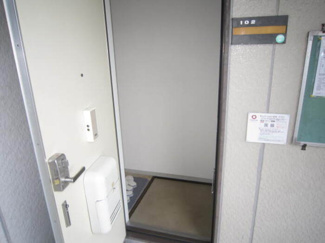 【玄関】 | 冬築タウン B棟 | B102 玄関