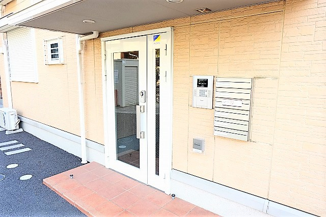 カンパニュラのエントランス
