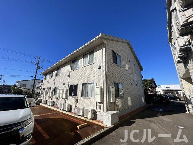 リナーシェ B