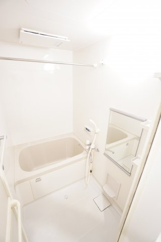【浴室】 | クレール・シャンブル | ※同物件・同タイプの写真です。