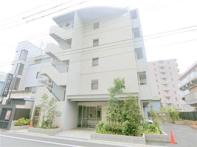 プレール・ドゥーク羽田WESTⅡの外観