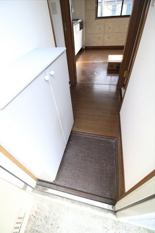 【玄関】