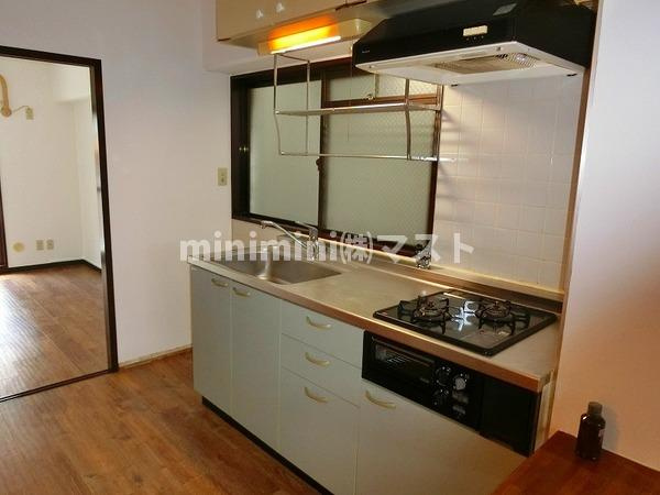 エスタイル北堀江のキッチン