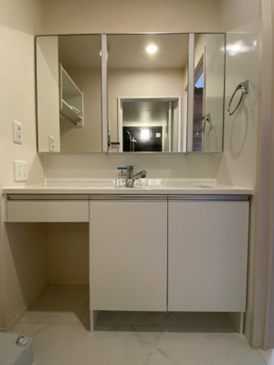 【洗面所】 | モアボヌール | 103 洗髪洗面化粧台