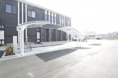 【その他共用部分】 | グレイス | 駐輪場です