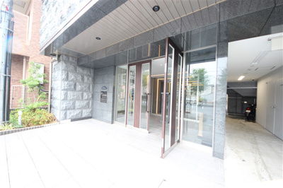 【エントランス】 | プレサンス新大阪ストリーム