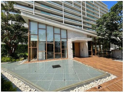 【その他共用部分】 | プレミスト湘南辻堂アクアフェイス | 【クラブカフェ】心地よいひと時を過ごせる場所です♪