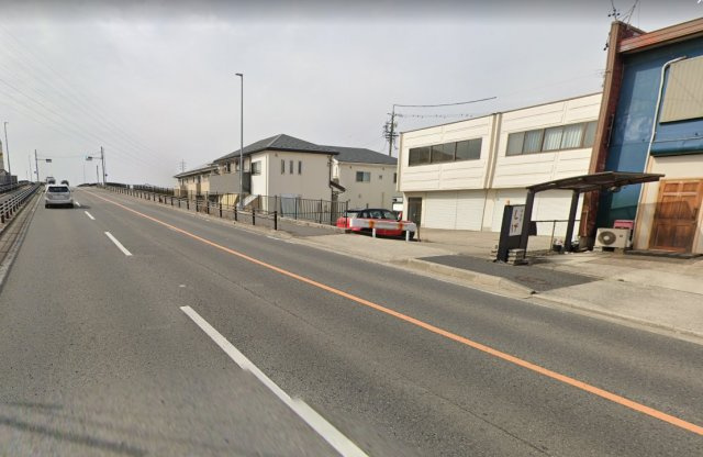 福池倉庫付事務所の外観