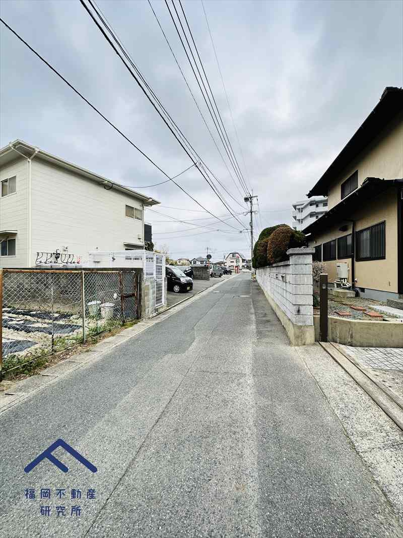 エクレール下山門の周辺