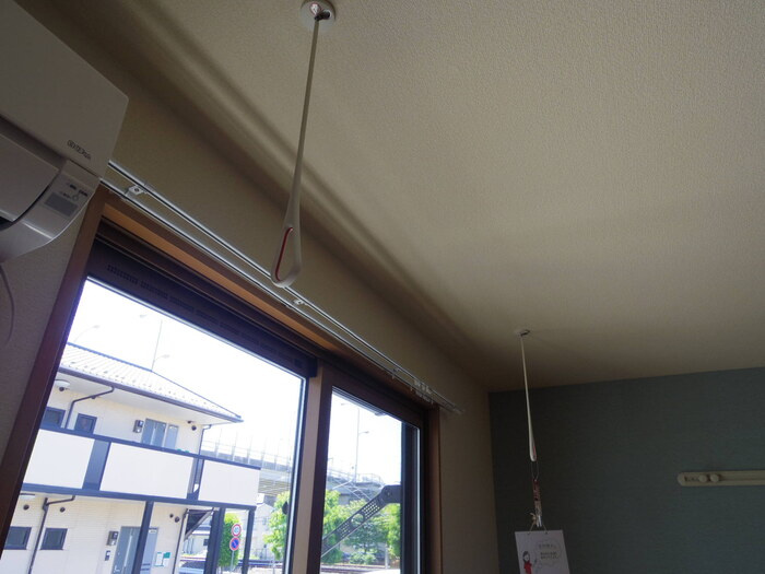 アークグレイスⅡの設備|室内物干し（雨の日などに重宝します）