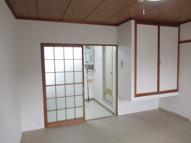 ロイヤルハイツヤマシチの和室