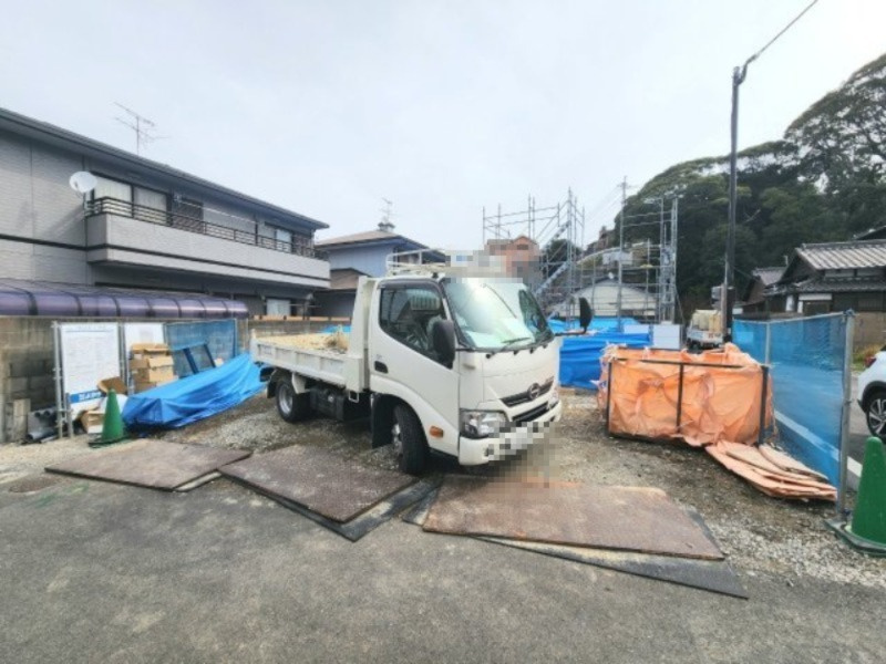 ーFIT－フィットー小倉北区赤坂2丁目２期　【小倉北区　新築戸建て】の駐車場|現地撮影　2023,3,17　ーFIT－フィットー小倉北区赤坂2丁目２期　【小倉北区　新築戸建て】