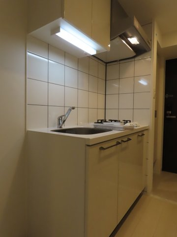 エスリード大阪クレストコートのキッチン