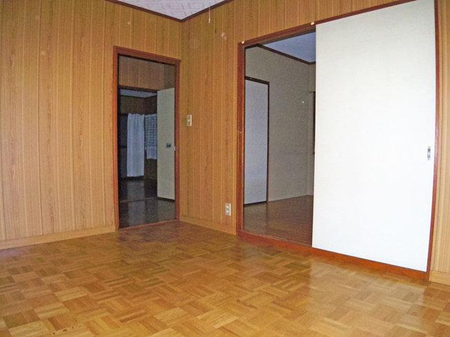 【洋室】 | 三島市徳倉3丁目 中古住宅 EH04500 | 三島市徳倉3丁目　洋室