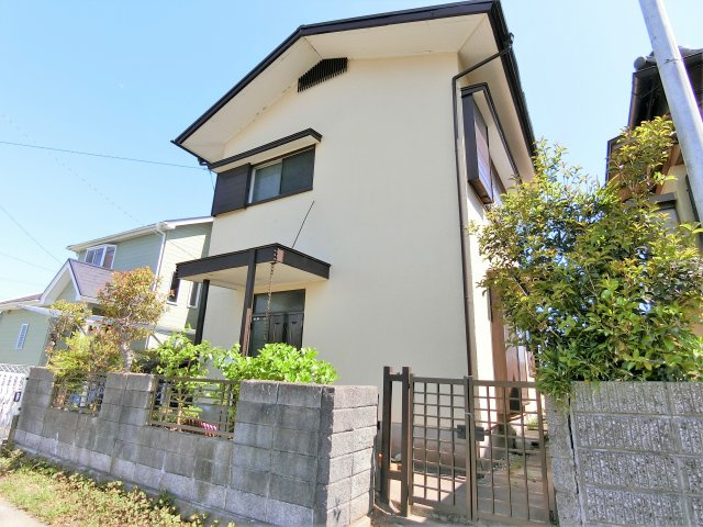 アユムの外観