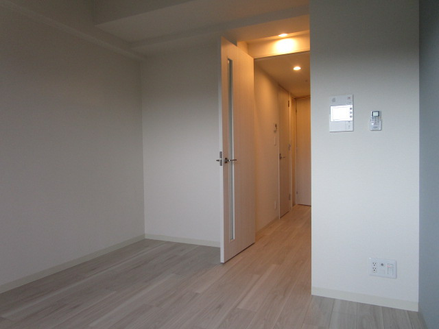 アドバンス大阪ヴェンティの洋室