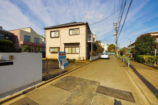 【前面道路含む現地写真】