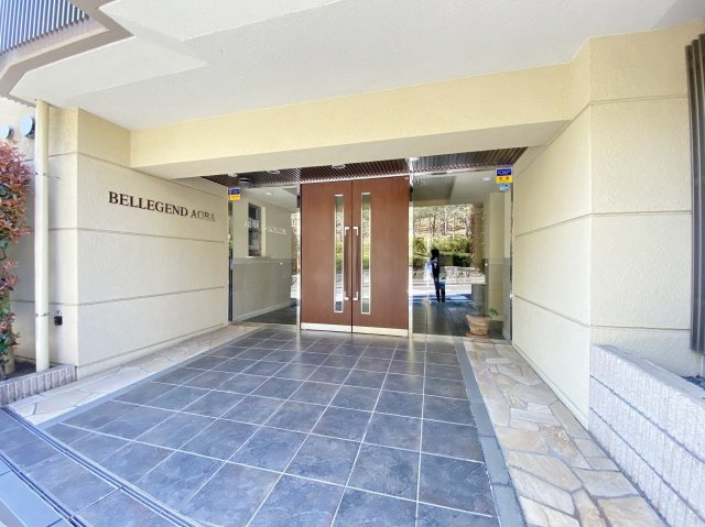 ブルーライン「中川」ベルジェンド青葉 の画像