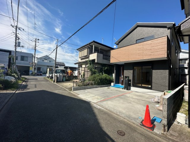 相模原市南区麻溝台の前面道路含む現地写真