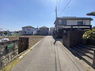 【前面道路含む現地写真】