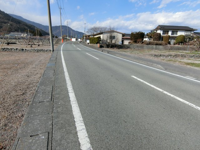 曲輪田新田429.55坪【事業用地】の前面道路含む現地写真