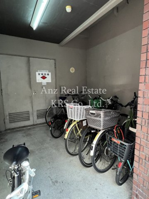 【その他共用部分】 | サンライフ堀江 | 駐輪場です。